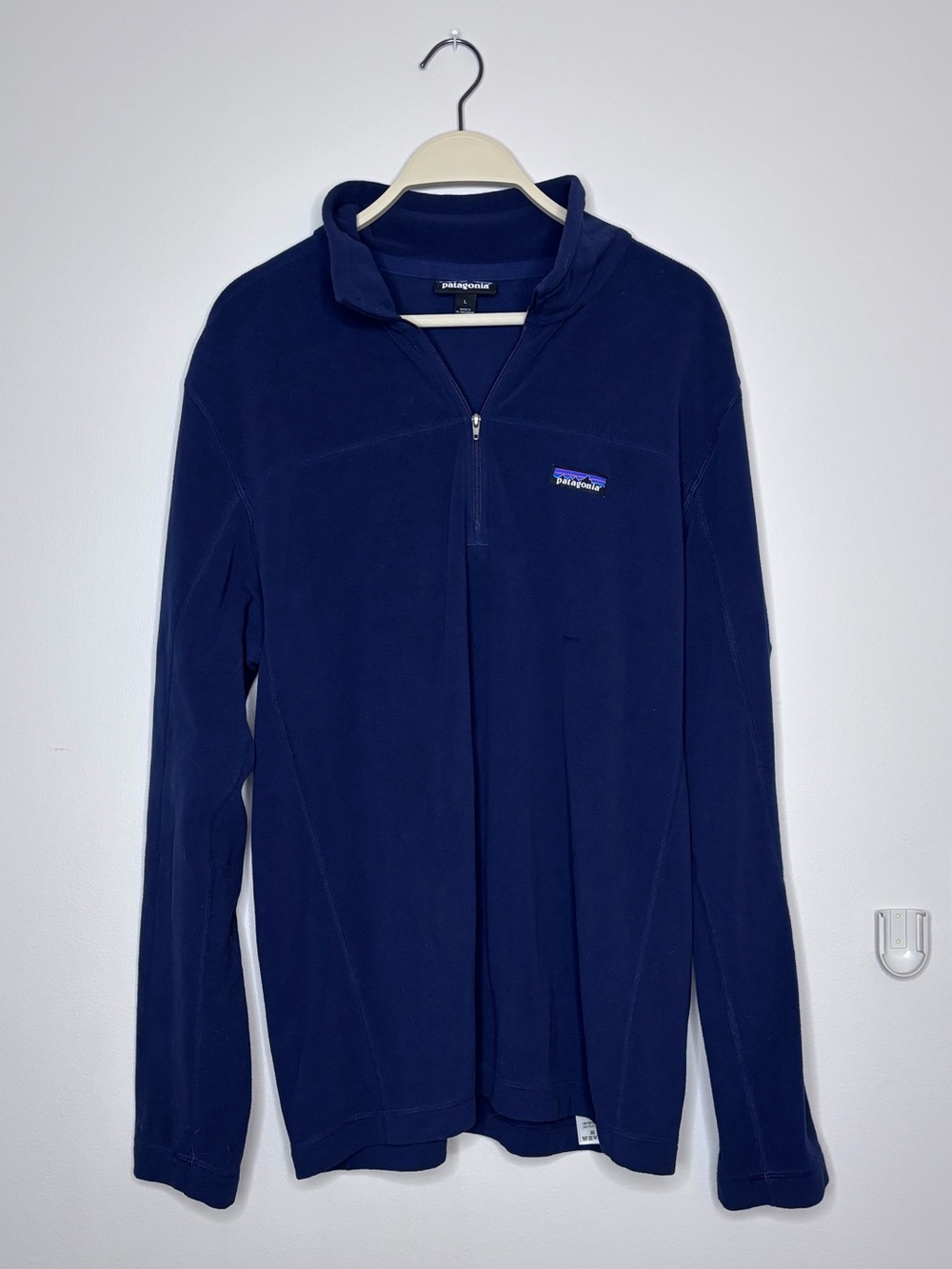 Patagonia Men’s Navy Quarter-Zip Fleece Pullover